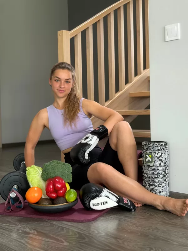 Anna Mazure1